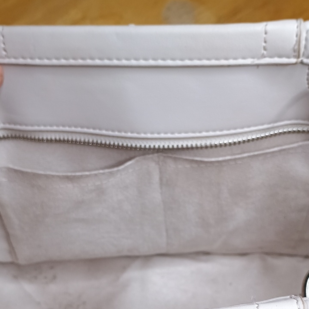 Steve Madden White Quilted Tote with Top Handles - Picture 7 of 11